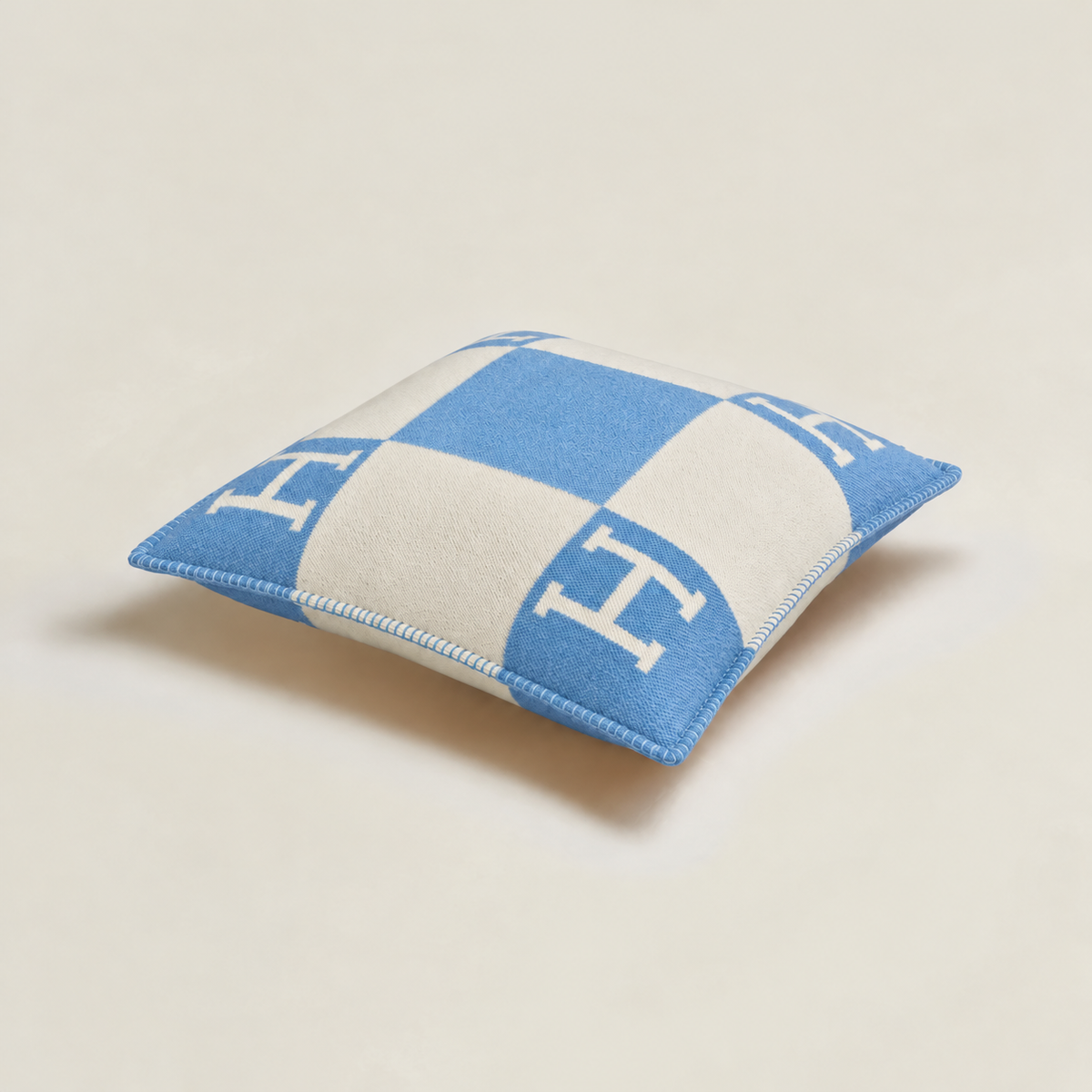 PILLOW ORION LIGHT BLUE