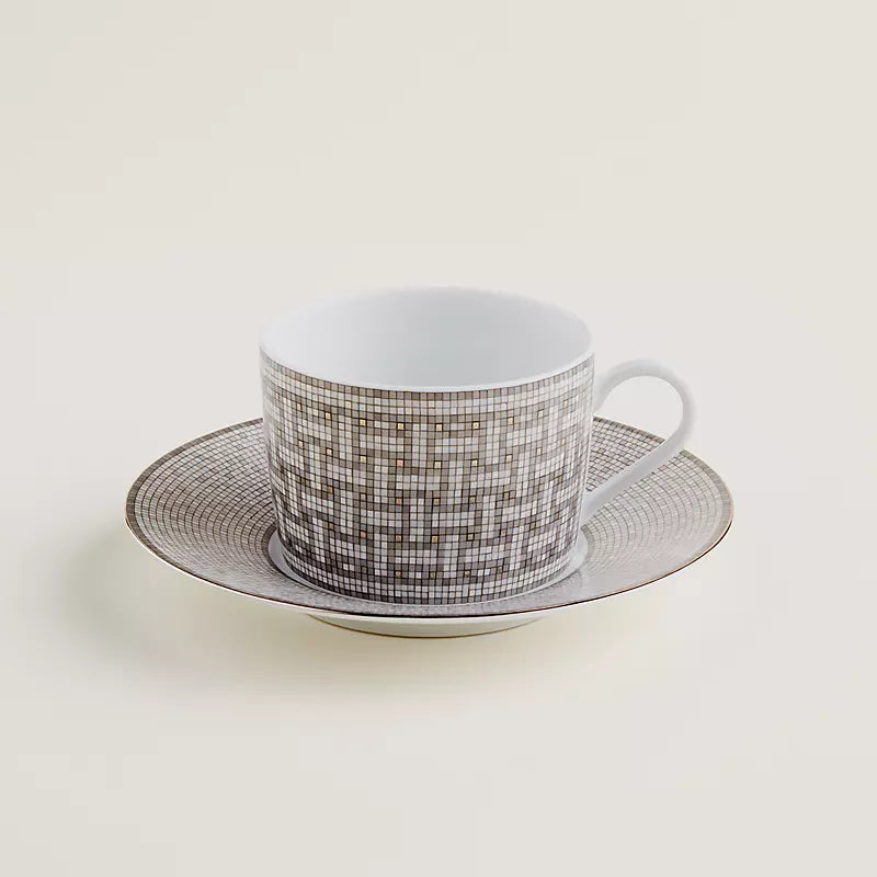 Tazza da tè con piattino in porcellana Silver