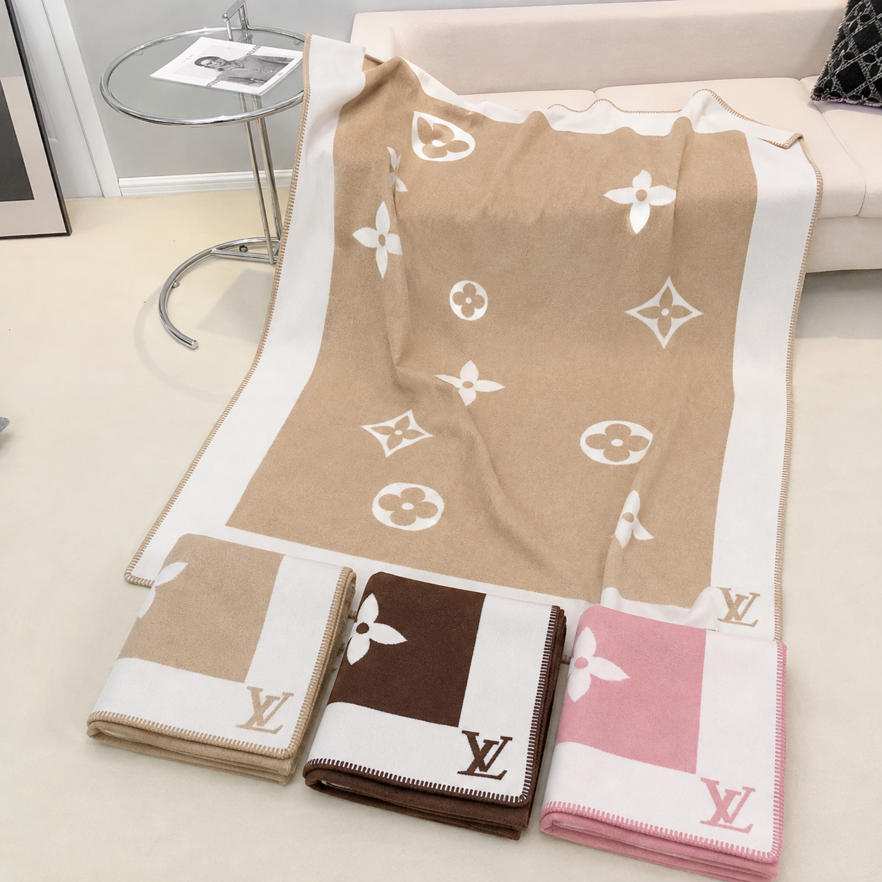 PLAID MONOGRAM BROWN